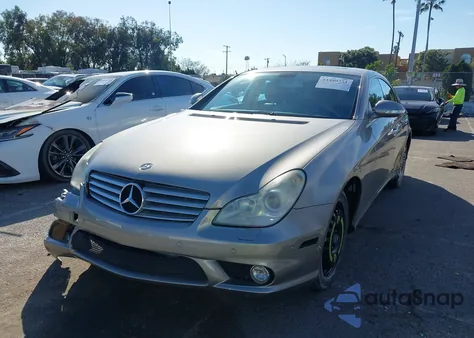 2007 Mercedes-Benz Cls 550 z USA, uszkodzony, nr VIN WDDDJ72X37A084939